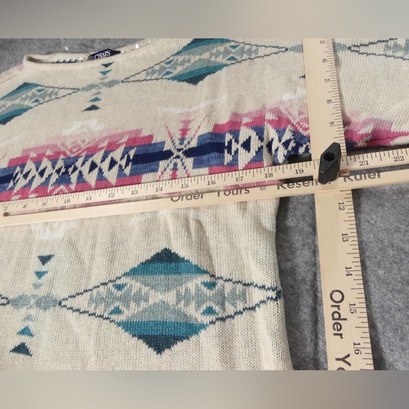 Chaps Womens Large Petite Sweater Southwestern Colorful - Picture 3 of 7